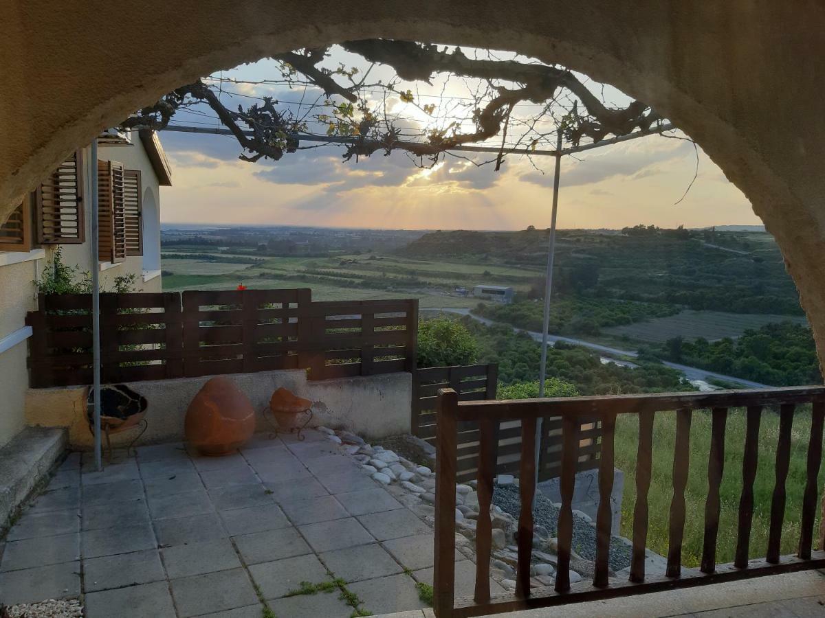 Arodafni House. Unique Views And Amazing Sunsets. Kouklia Ngoại thất bức ảnh